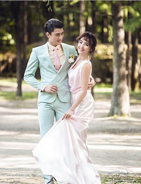 พร้อมเช่า ชุดสูทชาย สีเขียวมินท์ พาสเทล