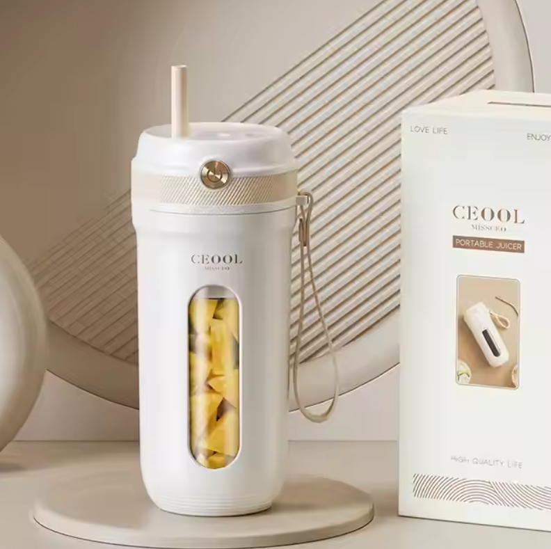 แก้วปั่นน้ำผลไม้ แบบพกพาพร้อมหลอด CEOOL รุ่น GC-G0318 ขนาด 340 ml
