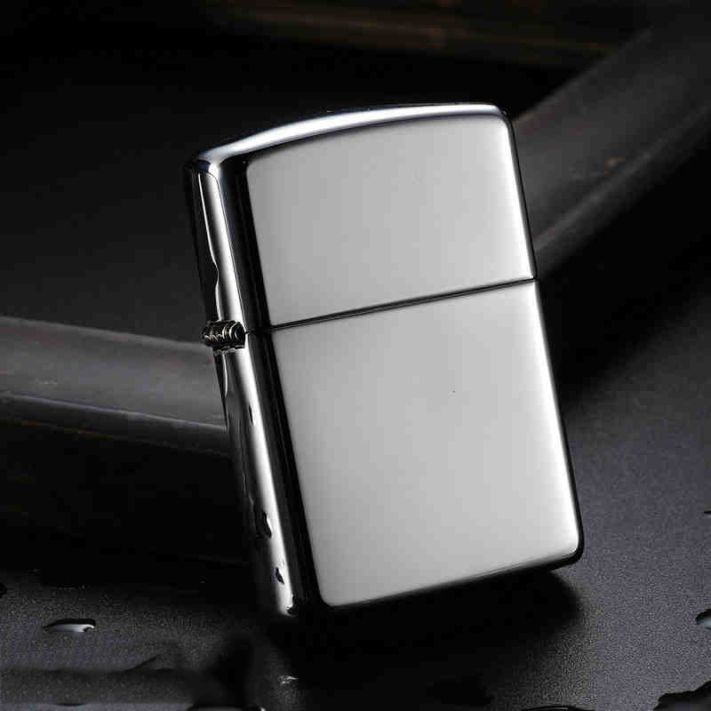 ไฟแช็ค Zippo แท้ สีเงิน " Zippo 250 High Polished Chrome " แท้นำเข้า 100%