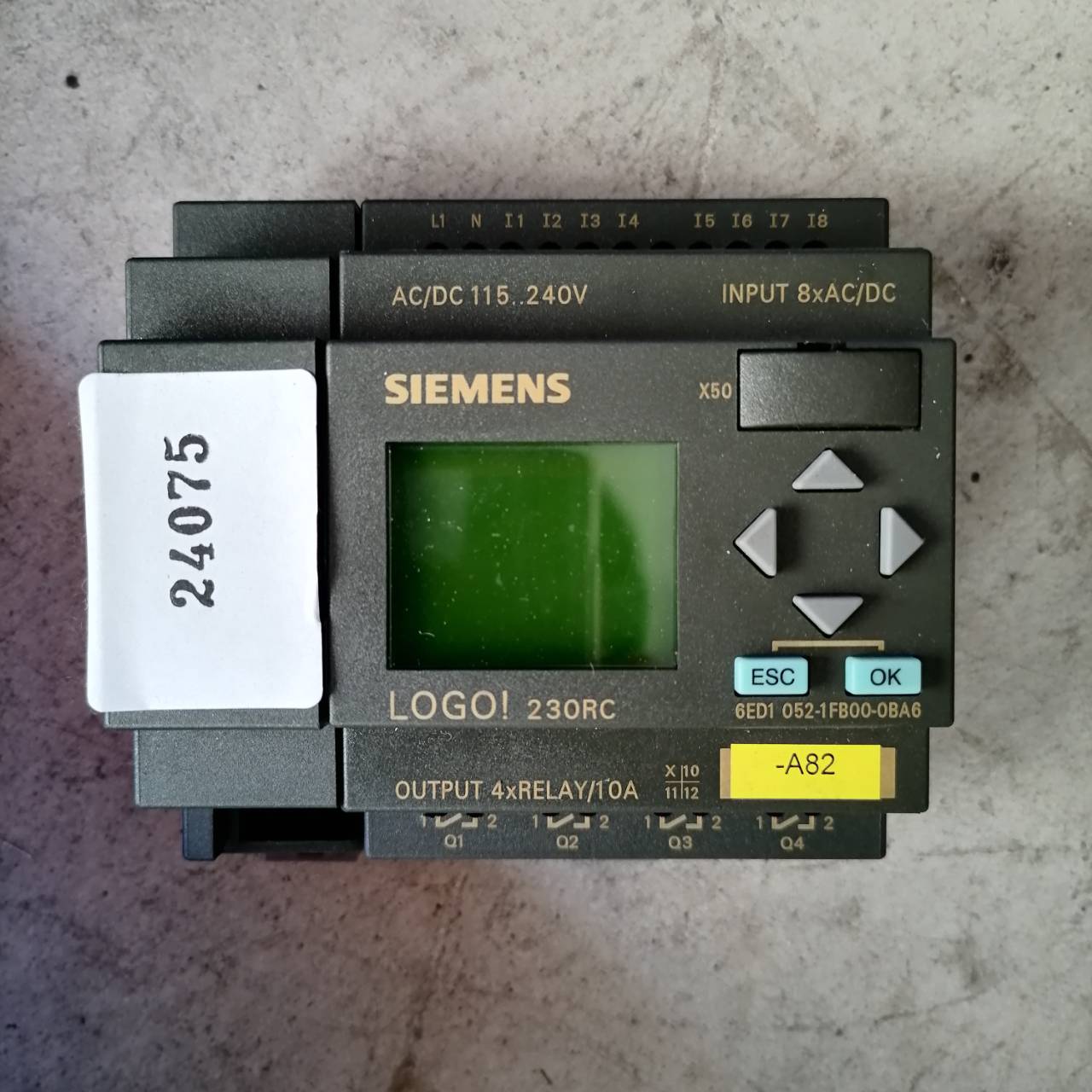 PLC " SIEMENS " รุ่น 6ED1 052-1FB00-0BA6