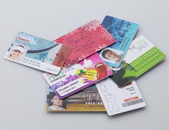 เครื่องพิมพ์บัตร Evolis รุ่น Badgy 100