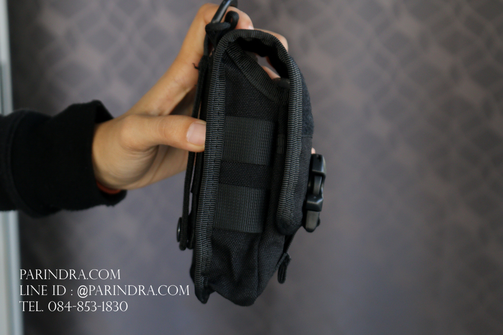 กระเป๋าคาดเอว ผ้าไนลอน B09 สีดำ