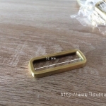 เหล็กสี่เหลี่ยม ทำสายกระเป๋า 3.2 cm