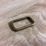 เหล็กสี่เหลี่ยม 2.5 cm สีทองเหลือง (ชิ้นละ)