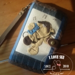 กระเป๋าโทรศัพท์รุ่นสายคาด - สั่งทำตามขนาดเครื่อง