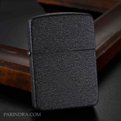 ไฟแช็ค Zippo แท้ " Zippo 1941 Replica™ Black Crackle " #28682 แท้นำเข้า 100%