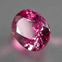 พิงค์ซัฟฟาย(Pink Sapphire)พลอยดิบไม่ผ่านการเผา unheated ธรรมชาติ100% สีสวย ความสะอาด IF-VVS ขนาด5.13x7.03.x3.64 mm. 1.17 ct. ราคาโทรถาม