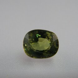 มรกต(เขียวส่อง)(Green Sapphire) ดิบ unheated ไม่เผา หายากเนื้อธรรมชาติ สีสวย ความสะอาด IF-VVS ขนาด 6.05x7.3x4.20 mm. น้ำหนัก 1.75ct. ราคาโทรถาม