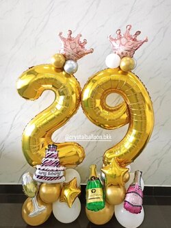 ลูกโป่ง วันเกิด ฟอยล์ตัวเลข ขนาด 40" สีทอง ตั้งฐาน 2 ชิ้น พร้อมตกแต่ง สามารถเปลี่ยนสีลูกโป่ง/เปลี่ยนสี-ฟอยล์ตัวเลข/เปลี่ยนฟอยล์ตกแต่งได้