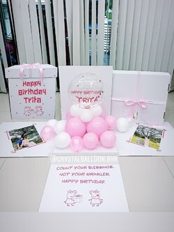 Happy Birthday Surprise Box กล่องเซอร์ไพร์วันเกิด Theme สีชมพู Bubble ตั้งฐาน พร้อมตกแต่ง สามารถใส่รูปได้ 2 ใบ สามารถเปลี่ยนสีลูกโป่ง/เปลี่ยนข้อความได้