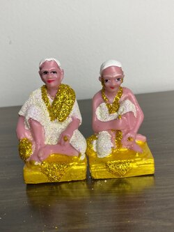 ตายาย ตุ๊กตาตั้งศาลพระภูมิ