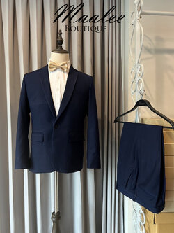 สูทตัดเช่า ชุดสูทชาย สีน้ำเงินเข้ม (ไม่ใช่สีกรมท่า) งานเนี๊ยบ ไม่มีเสื้อกั๊ก