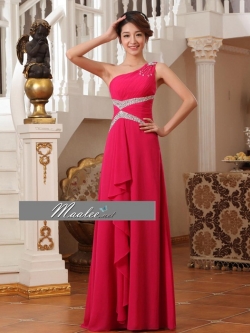 พร้อมเช่า ชุดราตรียาว ไหล่เดียว สีชมพู แต่งคริสตัล ปักเลื่อมเก๋รูปตัว V ทิ้งชายระบายด้านหน้า