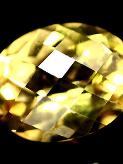 พลอยซิทรินสีเหลือง 1.37 กะรัต