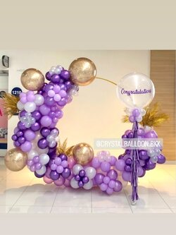 Organic Backdrop แสดงความยินดี โครงกลม ขนาด 2x2 เมตร Theme สีม่วง พร้อม Bubble ขนาด 36" กลิตเตอร์สีขาว 1 ลูก,ประดับใบไม้ทอง พร้อมตกแต่ง สามารถเปลี่ยนสีลูกโป่ง/เปลี่ยนข้อความ/เปลี่ยนขนาดได้