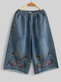 กางเกงยีนส์ลายปักขาสามส่วน