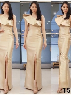 พร้อมเช่า ชุดเดรส ชุดออกงาน ราตรียาว ไหล่เดี่ยว ทรงเก๋ๆ จับจีบรอบแขนขวา กระโปรงหางปลาผ่าหน้า สีทอง