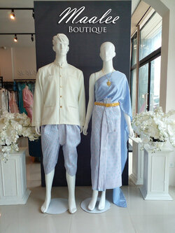 เช่า ชุดไทย ชุดเพื่อนเจ้าสาว ชุดไทยผ้าถุงสีชมพูฟ้าเงิน สไบเรียบสีเทาฟ้า