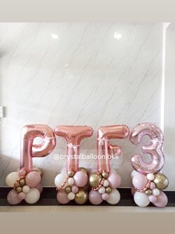 ลูกโป่ง Farewell ฟอยล์ตัวอักษร ขนาด 40" สีโรสโกล ตั้งฐาน 3 ชิ้น พร้อม ฟอยล์ตัวเลข ขนาด 40" สีโรสโกล พร้อมตกแต่ง สามารถเปลี่ยนสีลูกโป่ง/เปลี่ยนสี-ฟอยล์ตัวอักษรได้