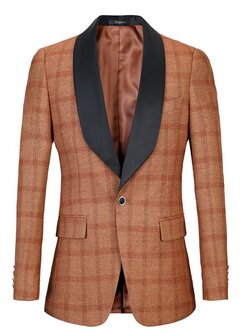 Pre-order ชุดสูทชาย ลายสก็อตสีน้ำตาลปกดำ รุ่นยอดฮิต