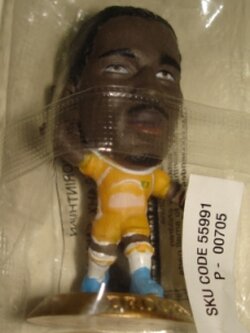 ตุ๊กตาโมเดลนักฟุตบอล ด.ดร็อกบา ทีมชาติโกตดิวัวร์ (ไอวอรี่ โคสต์) โครินเธียน ไมโครสตาร์ - Membership 2005 Gold Base - MC3716 ใหม่ / D.DROGBA COTE D'IVOIRE (IVORY COAST) National Football Team Corinthian MicroStars Football Figure - Membership 2006 Gol