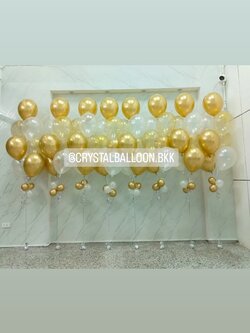 ลูกโป่ง เปิดงาน ช่อลูกโป่ง ช่อ 7 ลูก 8 ช่อ Theme ทอง-ขาว พร้อมตกแต่ง ลูกโป่งใส ใส่กลิตเตอร์ สามารถเปลี่ยนสีลูกโป่งได้