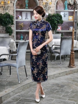 Pre-order กี่เพ้า สีน้ำเงิน ลายมังกรนกฟินิกซ์ ผ้าไหมจีน กุ๊นขอบ ตัดเย็บอย่างดี