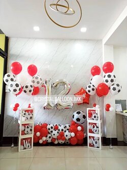 ลูกโป่ง วันเกิดเด็ก Theme ฟุตบอล ออแกนิค พร้อม ฟอยล์ตัวเลข ขนาด 40" 2 ชิ้น พร้อมตกแต่ง ช่อลูกโป่ง ช่อ 5 ลูก 4 ช่อ,กล่องใส ติดตัวอักษร 6 กล่อง,ฟอยล์ตกแต่ง สามารถเปลี่ยนสีลูกโป่ง/เปลี่ยนข้อความ/เปลี่ยนสี-ฟอยล์ตัวเลขได้