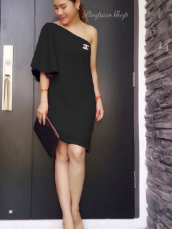 พร้อมส่ง ชุดออกงาน แบบเรียบหรู ปาดไหล่ สีดำ (สั่งตัดได้) ใส่ได้ทั้งงานเช้า งานเย็น