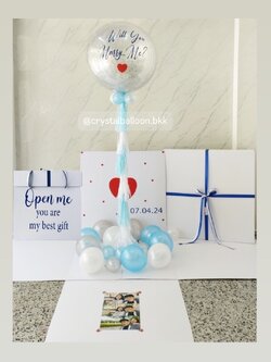 Jumbo Box 36 " Will You Marry Me Surprise Box กล่องเซอร์ไพรส์ขอแต่งงาน Bubble ขนาด 36" กลิตเตอร์สีเงิน พร้อมตกแต่ง สามารถใส่รูปได้ 4 ใบ สามารถเปลี่ยนสีลูกโป่ง/เปลี่ยนข้อความได้