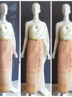 เช่า ชุดไทย ชุดเพื่อนเจ้าสาว ชุดไทยผ้าซิ่นสีส้มอ่อน สไบเรียบสีงาช้าง