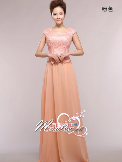 พร้อมเช่า ชุดราตรียาว สีพีช โอโรสอ่อน แต่งลูกไม้ฉลุ กระโปรงผ้าชีฟองพลิ้วสวย