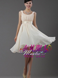 พร้อมส่ง ชุดราตรีสั้น แขนกุด สีครีม Champagne ตีเกล็ดช่วงอก ผ้าซาติน