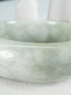 กำไลหยกพม่าแท้ขาวเขียว 474.80 กะรัต