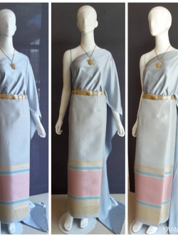 เช่า ชุดไทย ชุดเพื่อนเจ้าสาว ชุดไทยผ้าซิ่นสีเทาเงิน สไบเรียบสีเทาอมฟ้า