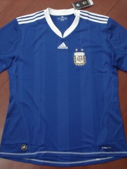 เสื้อฟุตบอล ทีมชาติอาร์เจนติน่า ชุดเยือน ชุดลุยศึกฟุตบอลโลก 2010 ใหม่ XL-Size / ARGENTINA Football Shirt Away Kit World Cup 2010 Jersey NEW XL-Size