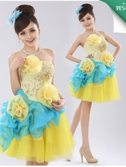 พร้อมเช่า ชุดแฟนซี ชุดราตรีสั้น เกาะอก สีเหลือง/ฟ้า แต่งดอกไม้ อกแต่งเลื่อม กระโปรงผ้าแก้ว น่ารักฟรุ้งฟริ้ง