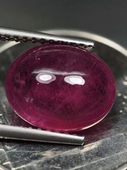 ทับทิมสีชมพูม่วงสวย 4.26 กะรัตหลังเบี้ย (1254)