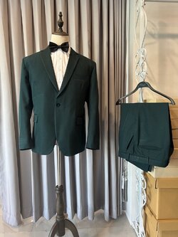 พร้อมเช่า ชุดสูทชาย สีเขียว งานตัดสูทพลัสไซส์ (ไม่มีกั๊ก)