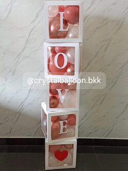 ลูกโป่ง วาเลนไทน์ กล่องใส ขนาด 12" ติดตัวอักษร 5 กล่อง Theme โรสโกลด์ พร้อมตกแต่ง สามารถเปลี่ยนสีลูกโป่ง/เปลี่ยนข้อความได้