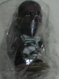 ตุ๊กตาโมเดลนักฟุตบอล บ.บัลเด้ สโมสรเซลติก โครินเธียน ไมโครสตาร์ - Series 8/2004 Gold Base - MC2151 ใหม่ / B.BALDE CELTIC Football Club Corinthian MicroStars Football Figure - Series 8/2004 Gold Base - MC2151 NEW