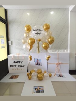 Jumbo Box 36" Happy Birthday Bubble 24" Theme สีทอง/ขาว พร้อมตกแต่ง ช่อลูกโป่ง 7 ลูก 2 ช่อ,ลูกโป่งใส ใส่กลิตเตอร์,สามารถใส่รูปได้ 4 ใบ สามารถเปลี่ยนสีลูกโป่ง/เปลี่ยนข้อความได้
