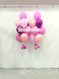 ลูกโป่ง แสดงความยินดี ช่อลูกโป่ง ช่อ 10 ลูก 2 ช่อ Theme ชมพู พร้อมตกแต่ง สามารถเปลี่ยนสีลูกโป่งได้