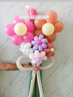 สั่ง Flower Balloon Medium Bouquet ช่อ 7 ดอก พร้อมตกแต่ง สามารถเปลี่ยนสีได้