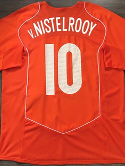 เสื้อฟุตบอล #9 รุด ฟาน นิสเตลรอย ทีมชาติเนเธอร์แลนด์ ชุดเหย้า ชุดลุยศึกยูโร 2004 XL-Size / #9 vAN NISTELROOY THE NETHERLANDS Football Shirt Home Kit EURO 2004 Jersey XL-Size