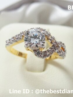 BR213+แหวนดีไซน์ เก๋ เรียบ หรู งามมากๆๆ เหมือนของแท้สุดๆเล่นไฟวิ๊งๆ รับประกันความสวย