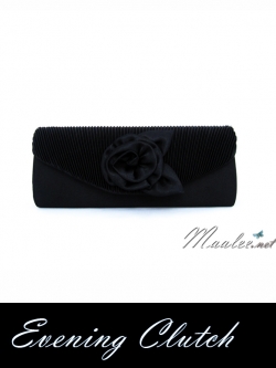 Sale พร้อมส่ง Evening Clutch กระเป๋าออกงาน สีดำ ผ้าซาตินอัดพลีต แต่งดอกกุหลาบ