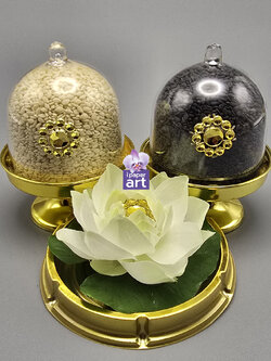 ชุดไหว้พญาครุฑ งานราชการ | งาขาว งาดำ ในโดมจิ๋ว จัดหิ้ง ถวายบูชา | เหมาะกับหิ้งที่มีพื้นที่จำกัด