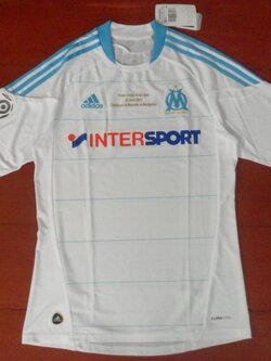 เสื้อฟุตบอล ทีมสโมสรโอลิมปิก มาร์กเซย ชุดเหย้า 2010/11 ปักนัดชิงคูป เดอ ลา ลีก 2011 ใหม่ S-Size / OLYMPIQUE de MARSEILLE Football Shirt Home Kit 2010/11 Finale Coupe de la Ligue 2011 MDT Jersey NEW S-Size