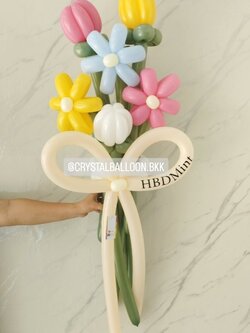 Flower Balloon Medium Bouquet ช่อ 6 ดอก Theme สีพาสเทล พร้อมตกแต่ง สามารถเปลี่ยนสีลูกโป่ง/เปลี่ยนข้อความได้